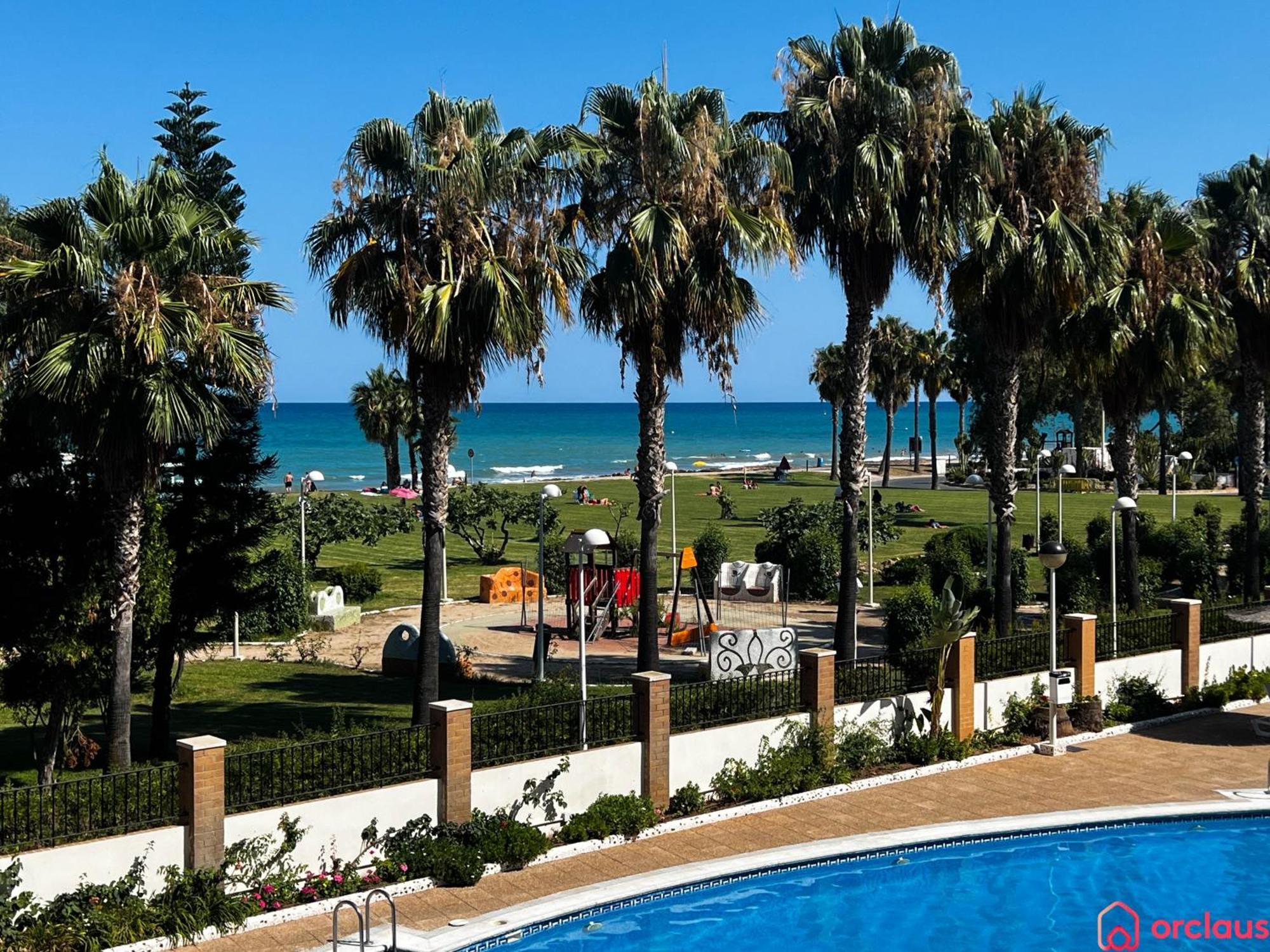 Modern Apartment In Front Of The Mediterranean Оропеса-дель-Мар Экстерьер фото